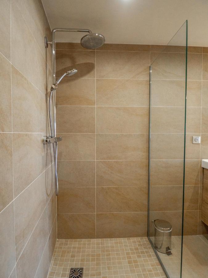 Charmant Appartement Spacieux Pour 6P Vue Mer Vieil Antibes Exteriör bild